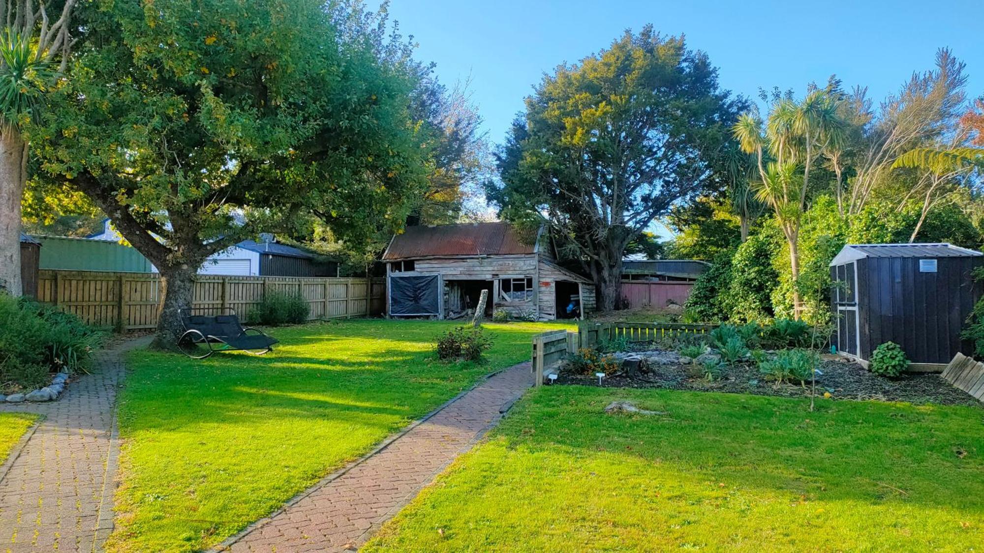 The Oaks- A Beautifully Appointed 1890S Villa Featherston Exterior photo